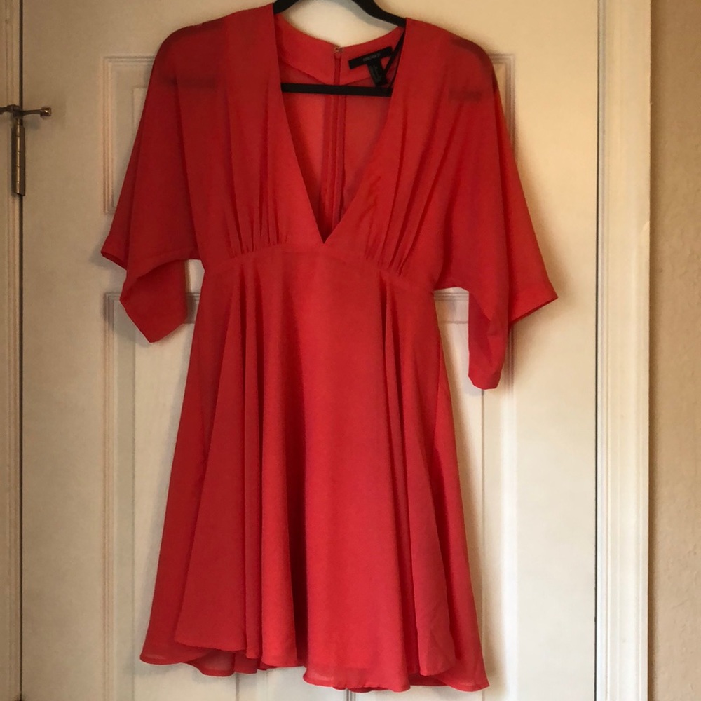 Adorable & comfortable pink flowy dress
